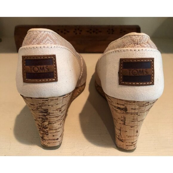 Women's TOMS Cream / Tan Canvas Open Toe Shoe Wedge Cork Heel Size 7.5 - Picture 4 of 12